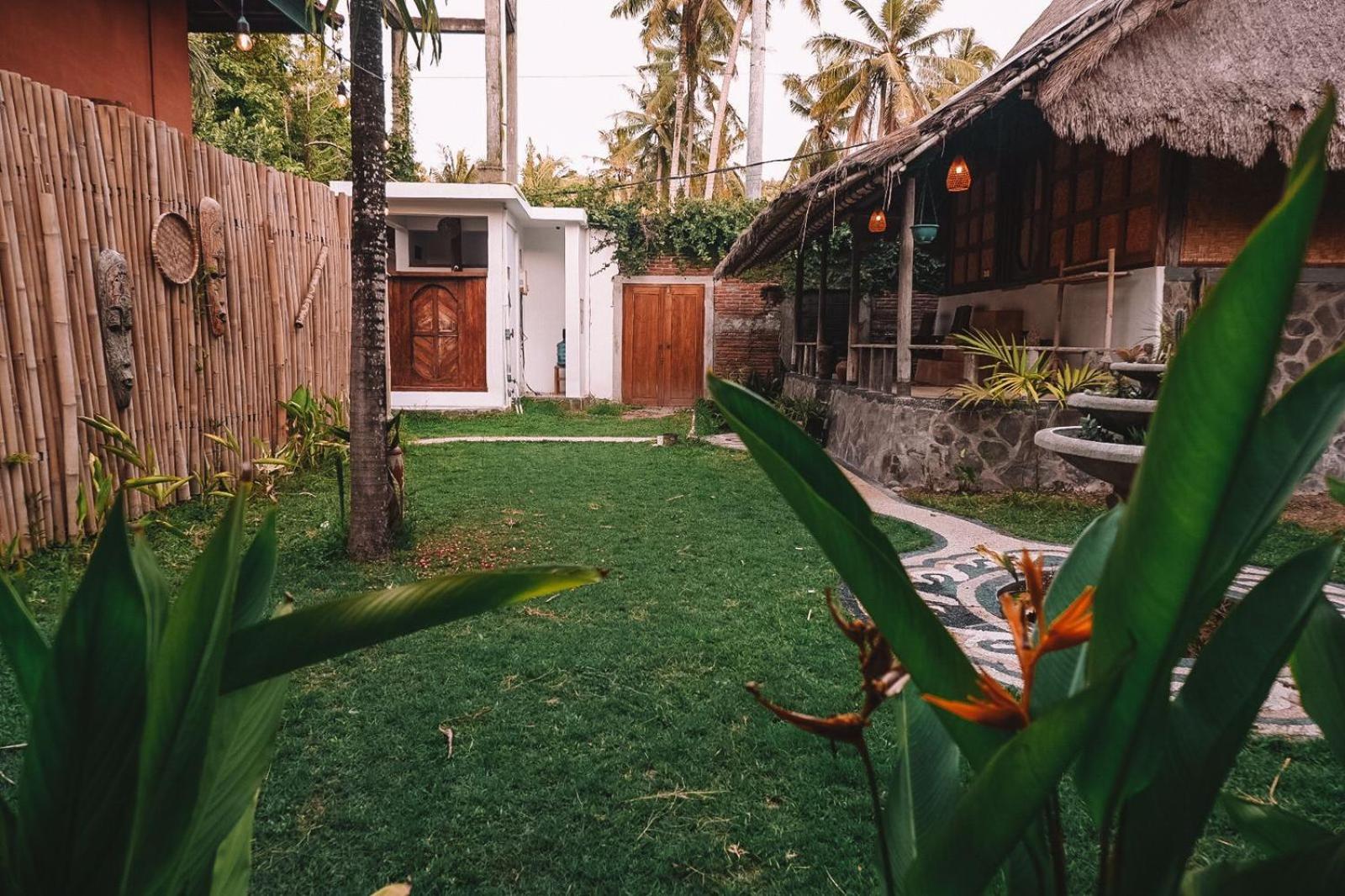 Sasak Experience Hotel Kuta  Exterior photo
