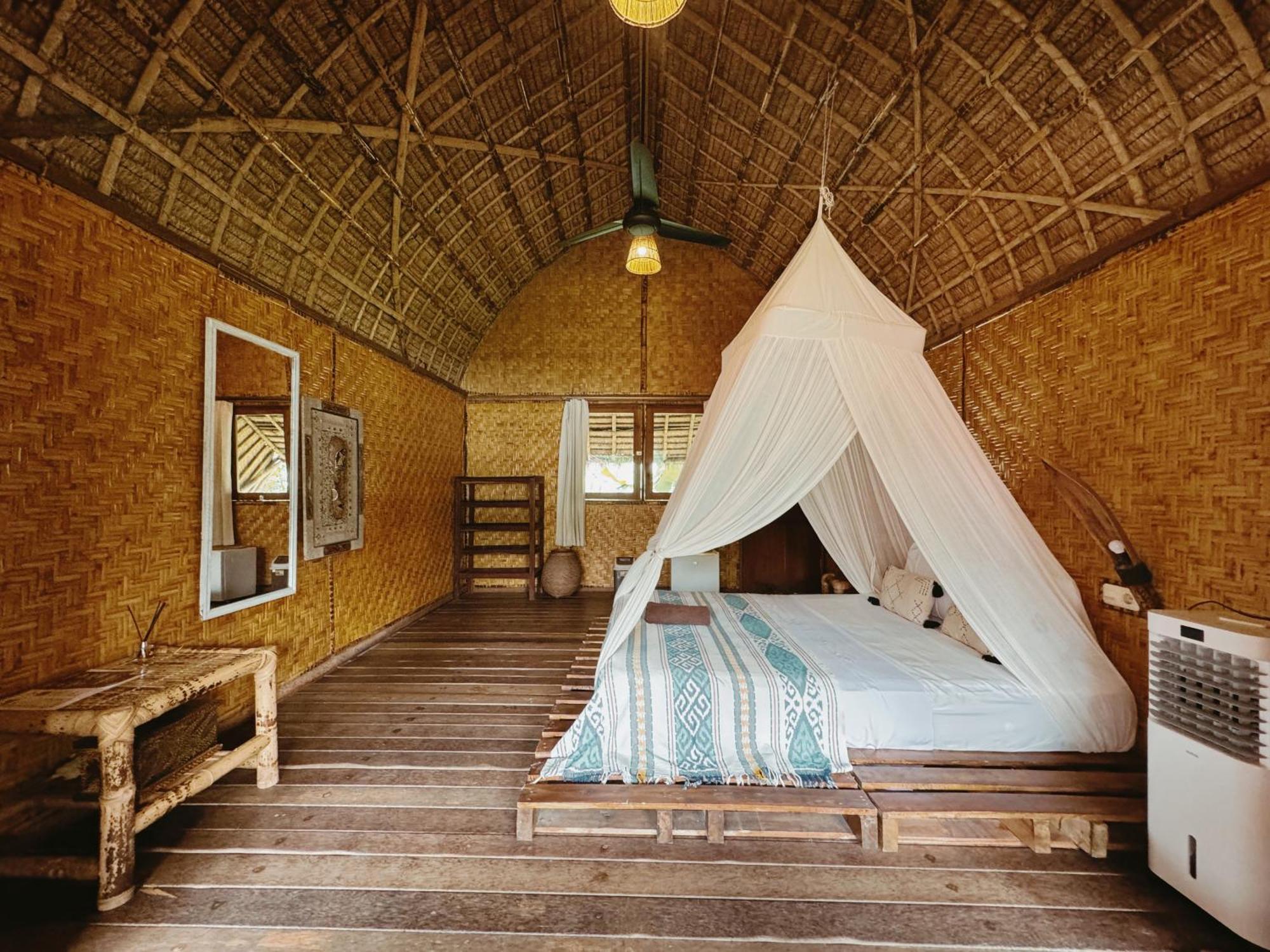 Sasak Experience Hotel Kuta  Exterior photo