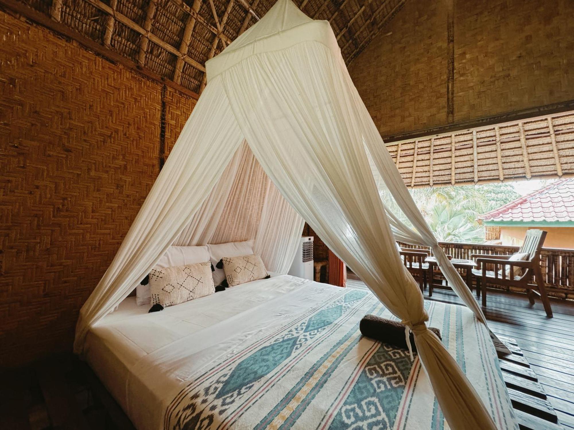 Sasak Experience Hotel Kuta  Exterior photo