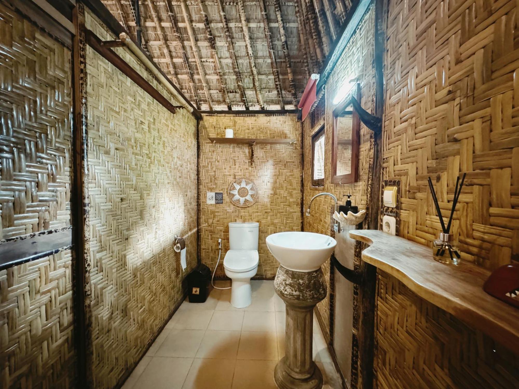 Sasak Experience Hotel Kuta  Exterior photo
